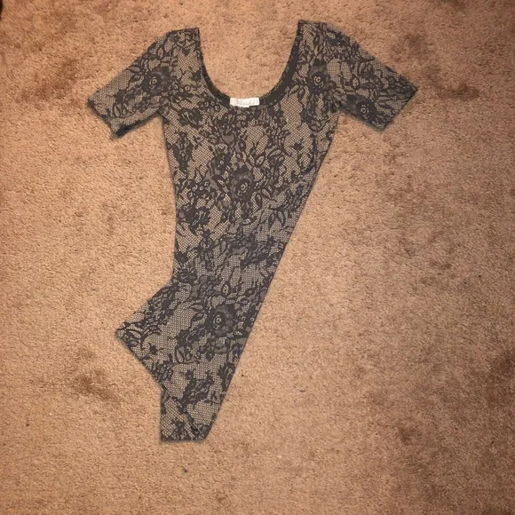 •Forever 21 — Lace Minidress• - Picture 2 of 5